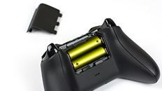 Černý kryt na baterii pro ovladač Xbox One (Xbox One)